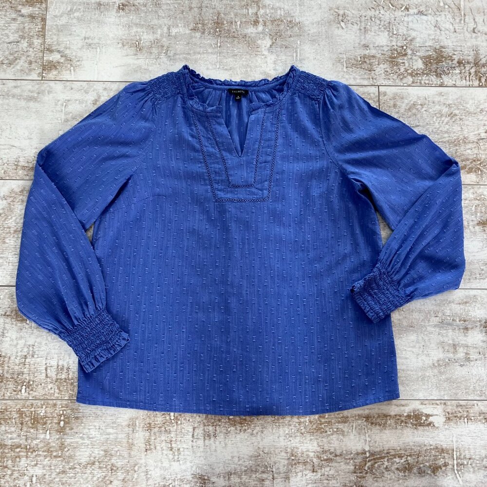 PRICE IS FIRM!  Beautiful Talbots Blue V-Neck Top/Blouse - Picture 10 of 11